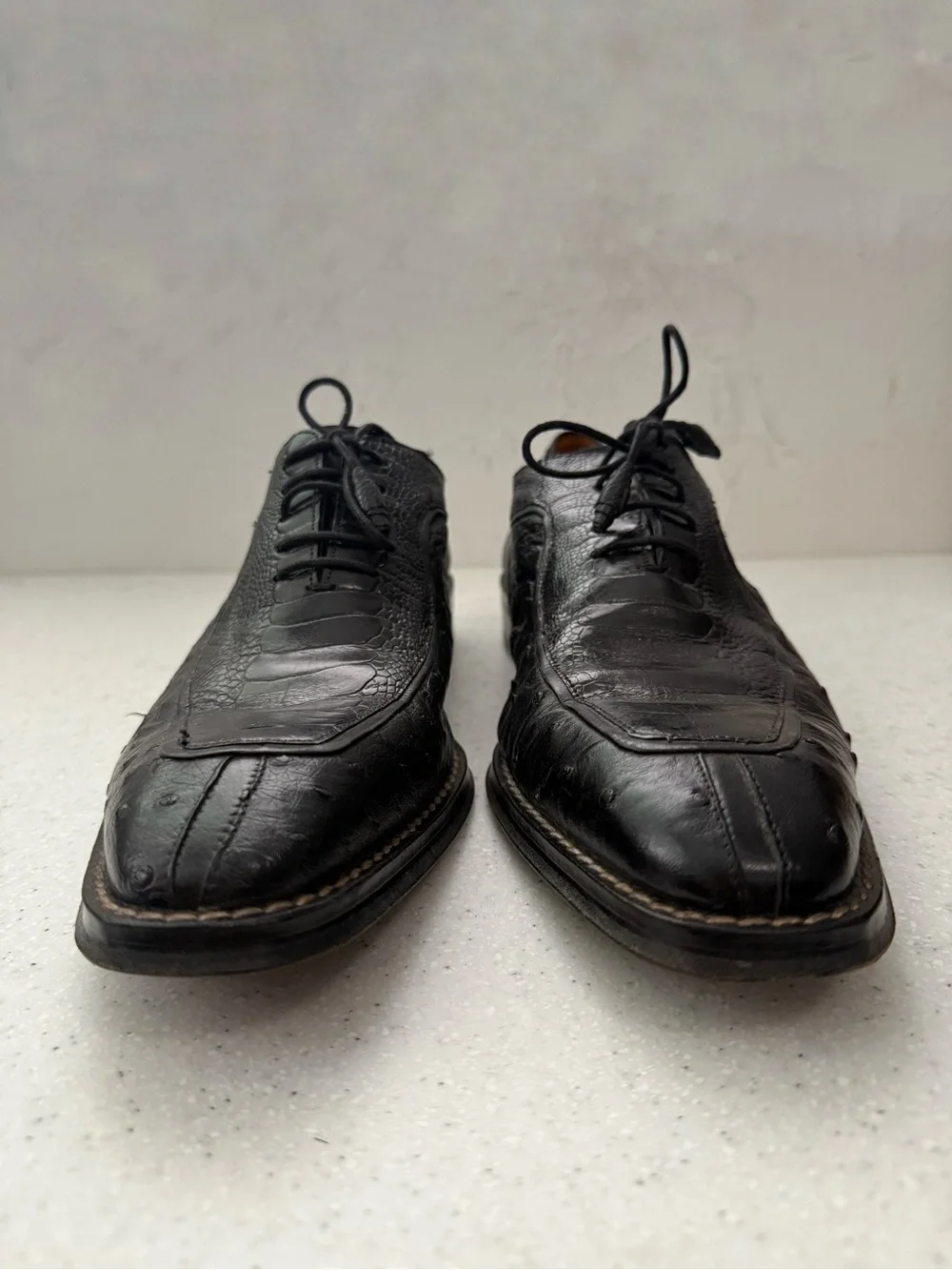 Mezlan Platinum Men’s Black Ostrich Leather Lace-up Wingtip Oxfords Spain 10.5